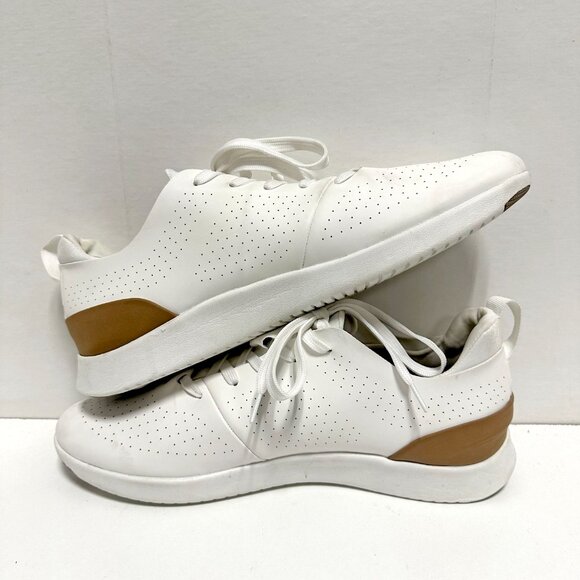 Steve Madden Baton Sneaker - Picture 8 of 11